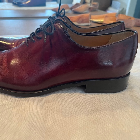 Burgundy whole cut Oxford-size 9 1/2 with broughed  detail on toe main image 14